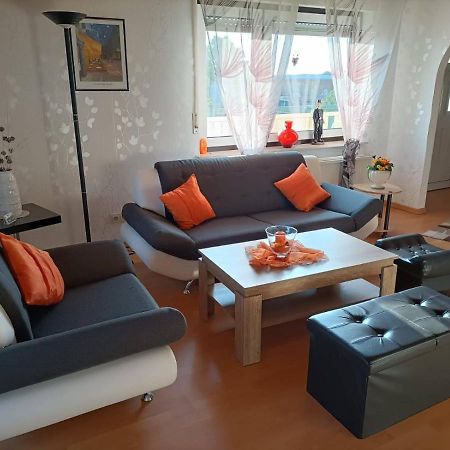 Haus Heidrun Apartment Dolgesheim Bagian luar foto
