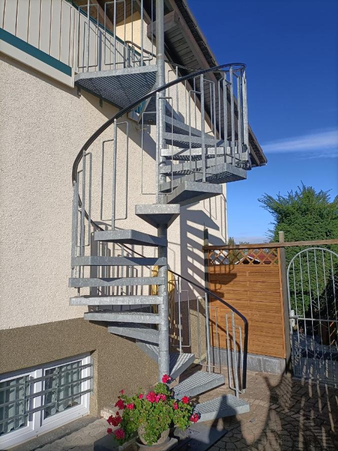 Haus Heidrun Apartment Dolgesheim Bagian luar foto